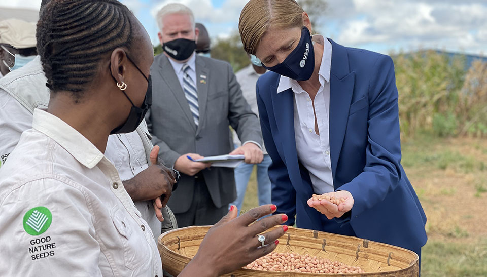 Administrator Samantha Power with Zambian smallholder farmer