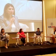 USAID Azərbaycanda Qadın Sahibkarlığının İnkişafına Həsr Olunmuş Zirvə Görüşünü Təşkil Edib