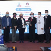 USAID Vietnam Mission Director Ann Marie Yastishock and National Lung Hospital Director Dr. Nguyen Viet Nhung marked the occasion in a ceremony held at the hospital.